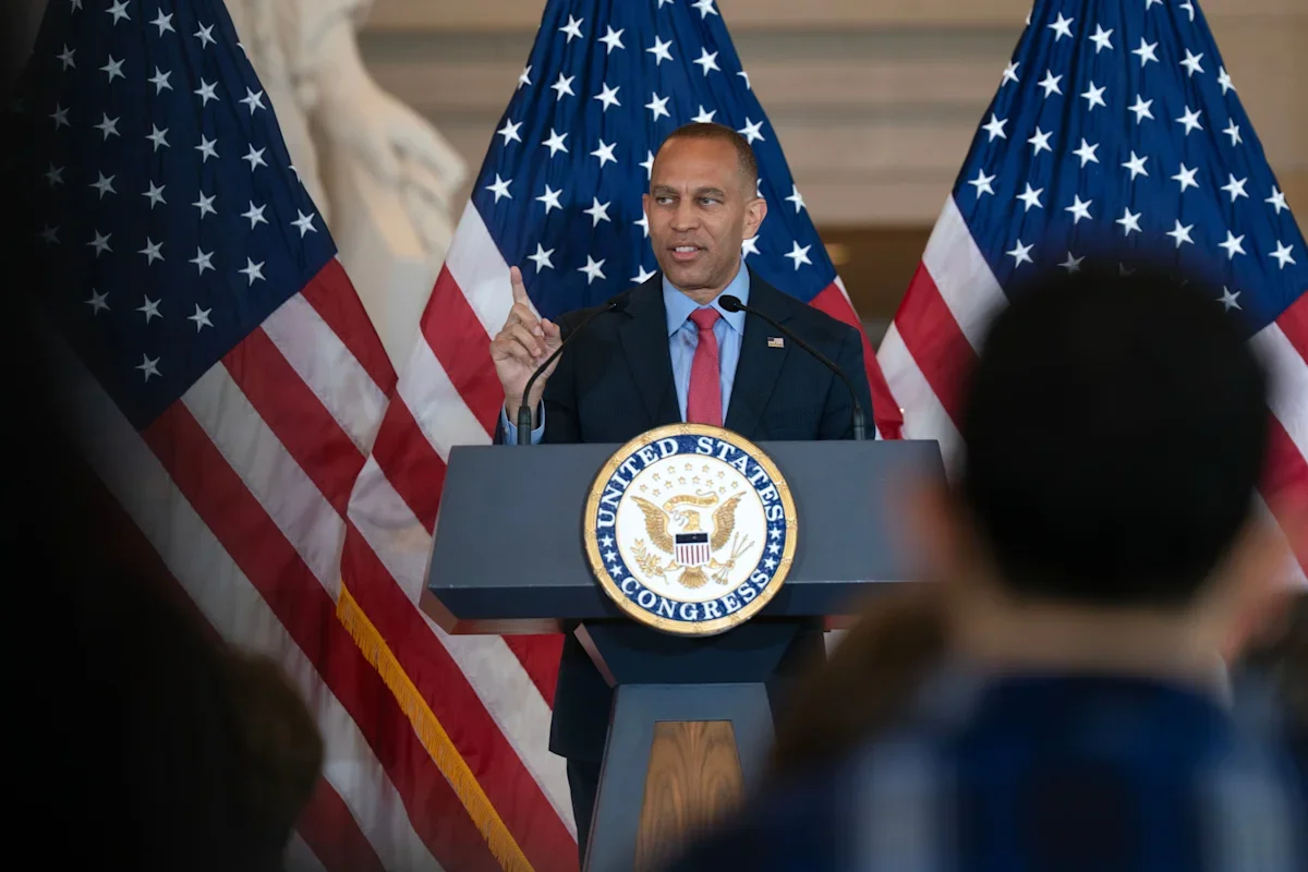 Jeffries Keeps Quiet as Democrats Debate Israel Aid and Two-State Path