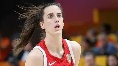 Caitlin Clark Stars as USA Faces Italy and China in Berlin World Cup
