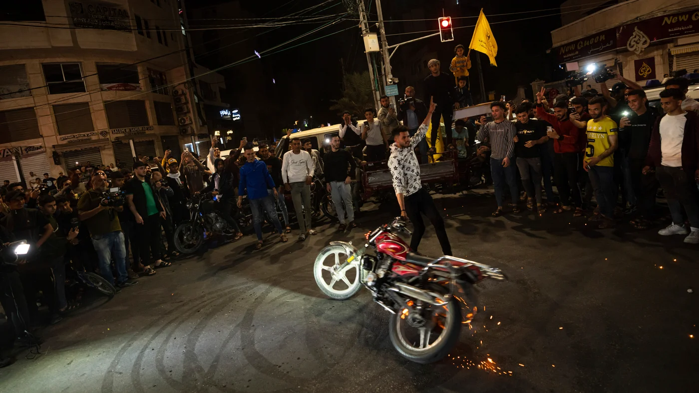 Ceasefire reached between Israel and Palestinians after days of violence.