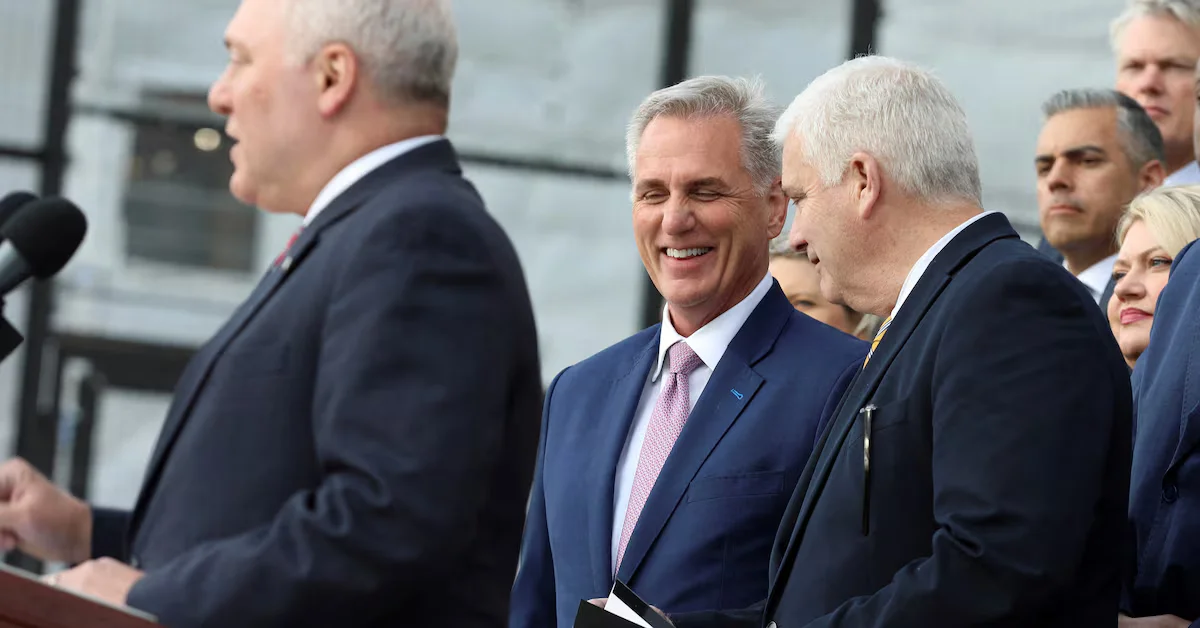 "Debt Ceiling Dilemma: McCarthy's Plan and Centrists' Fallback"