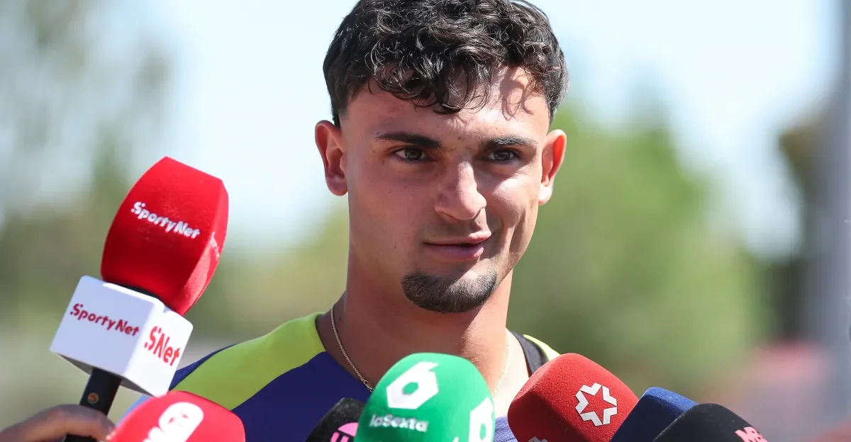 Pubill stands by innocence after controversial handball in Barca-Atleti clash