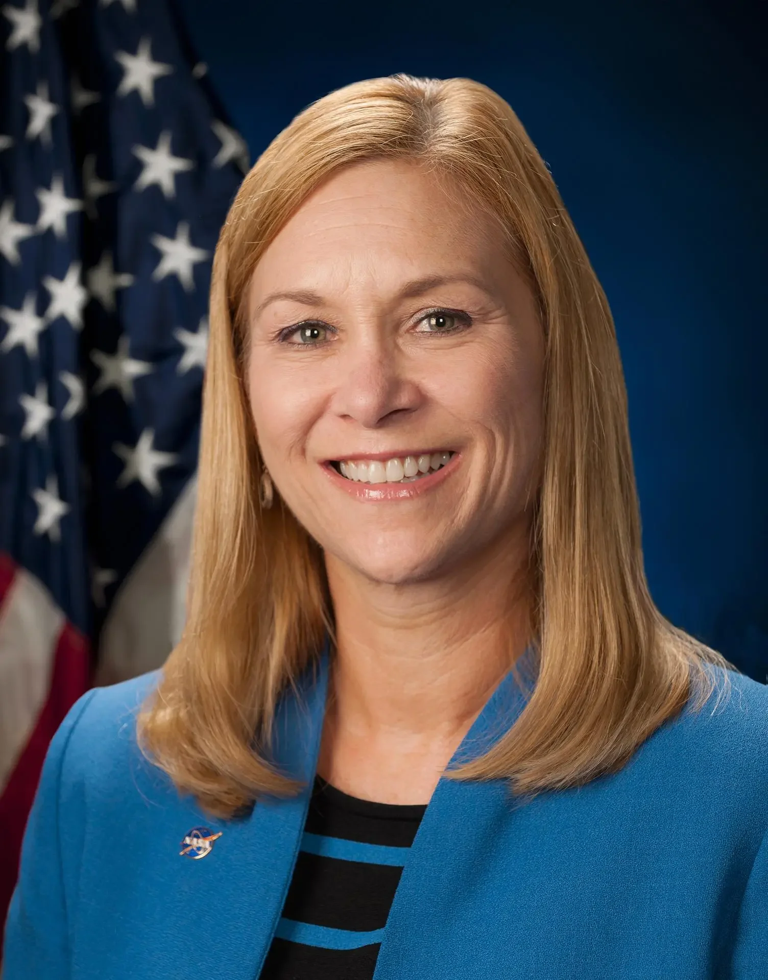 Kennedy Space Center Sees Leadership Change as Director Retires