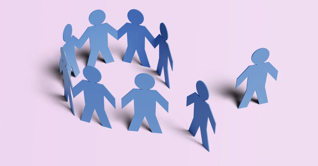 Close Your Social Rings: A Simple Habit to Prioritize Friends
