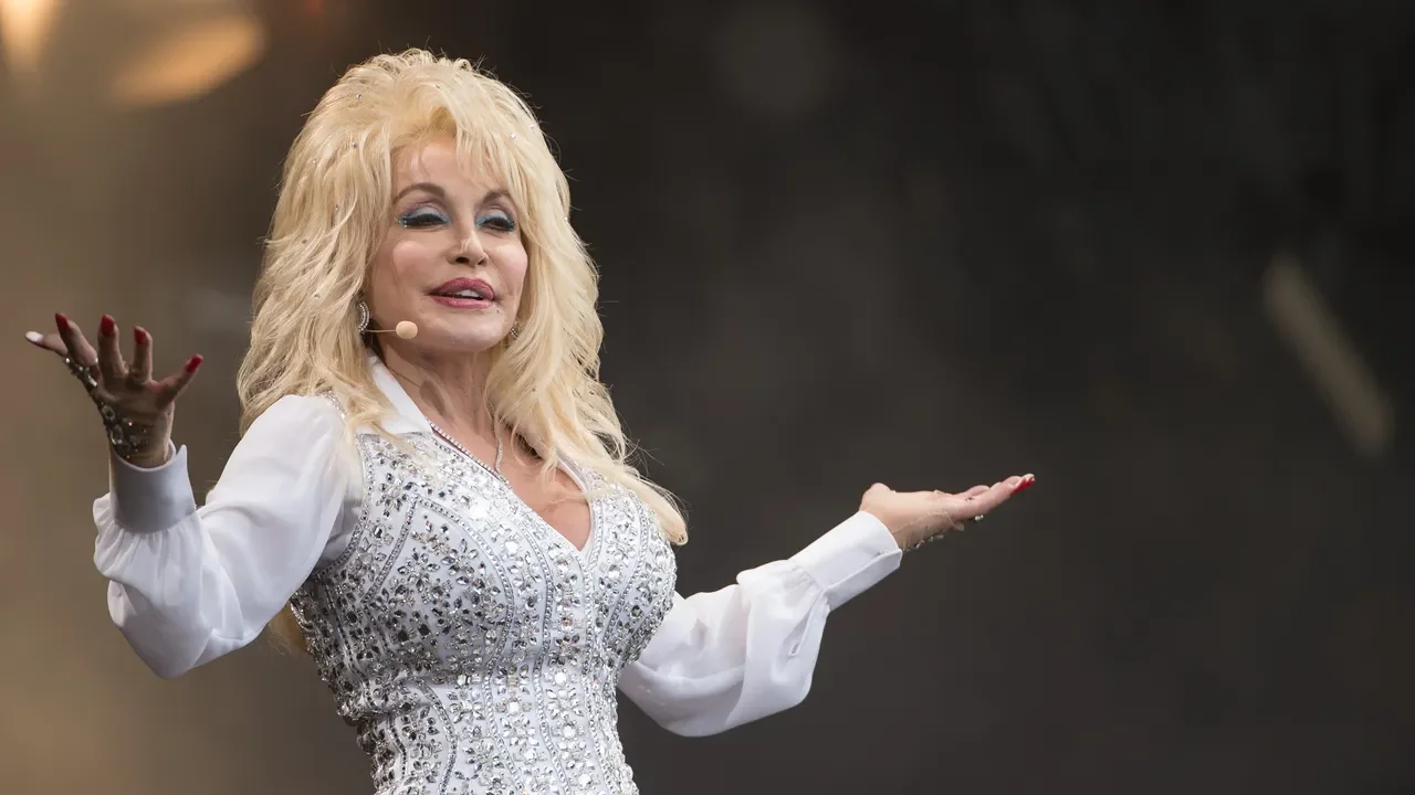 Dolly Parton Estate Sues Nephew Over Extortion Allegations