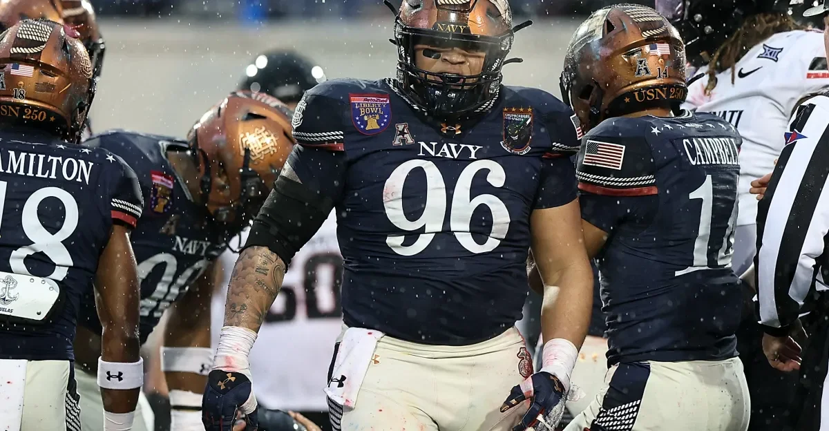 Late-round gem: Bengals draft Navy DT Landon Robinson at No. 226