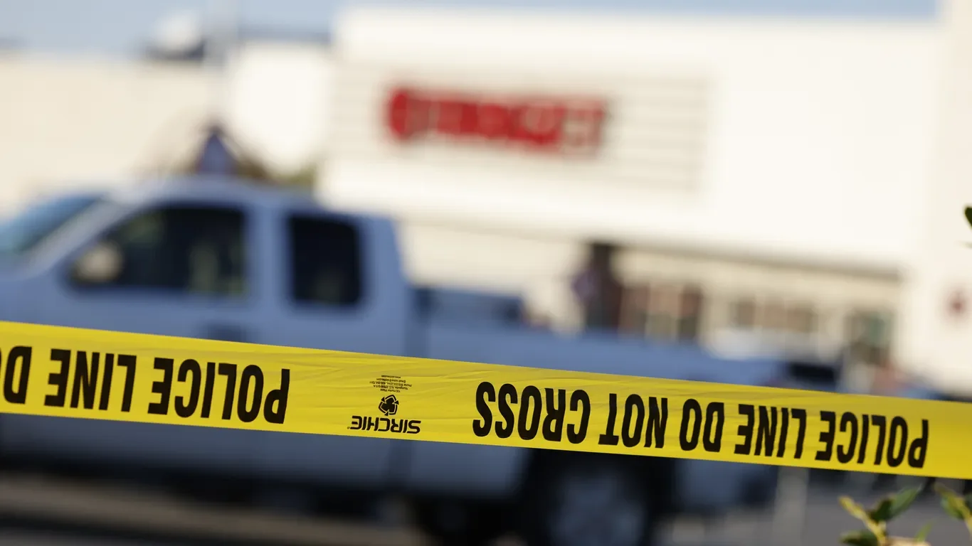 2025 Violent-C Crime Falls to Record Lows, FBI Data Show