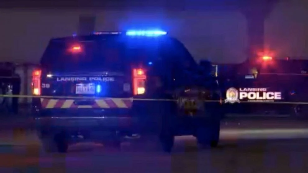 Michigan Shopping Center Shooting Leaves 5 Wounded, 2 in Critical Condition