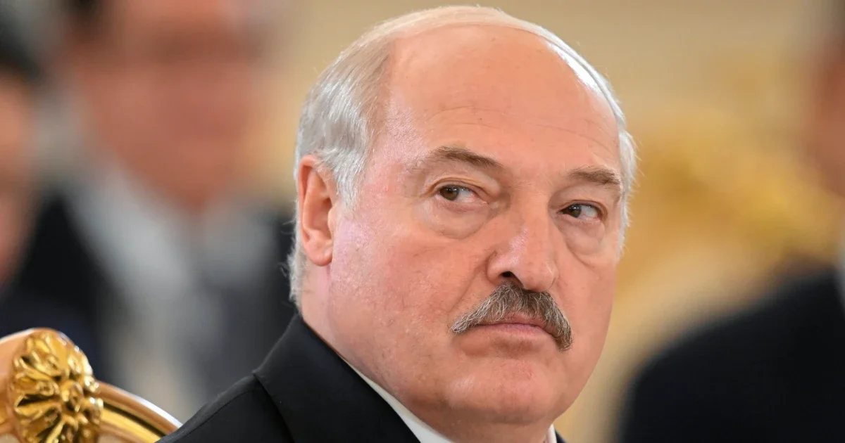 Leaders offer nuclear weapons to allies in Russian alliance.