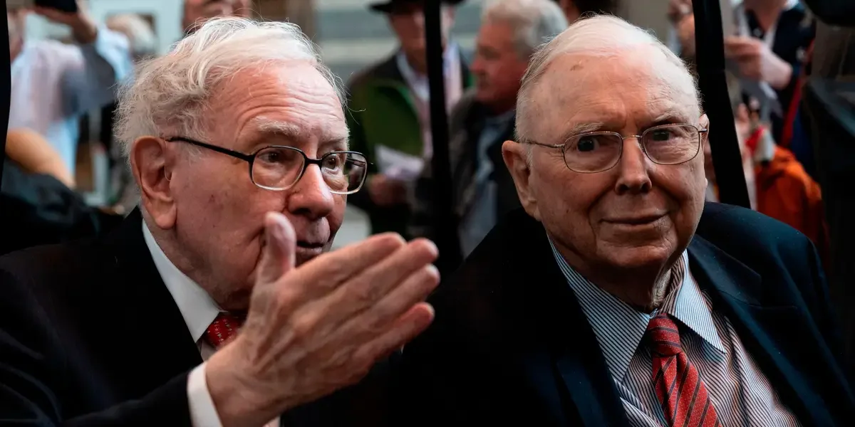 Buffett and Munger skeptical of AI's potential.