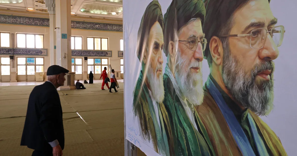 Iran open to disposing of enriched uranium in U.S. talks