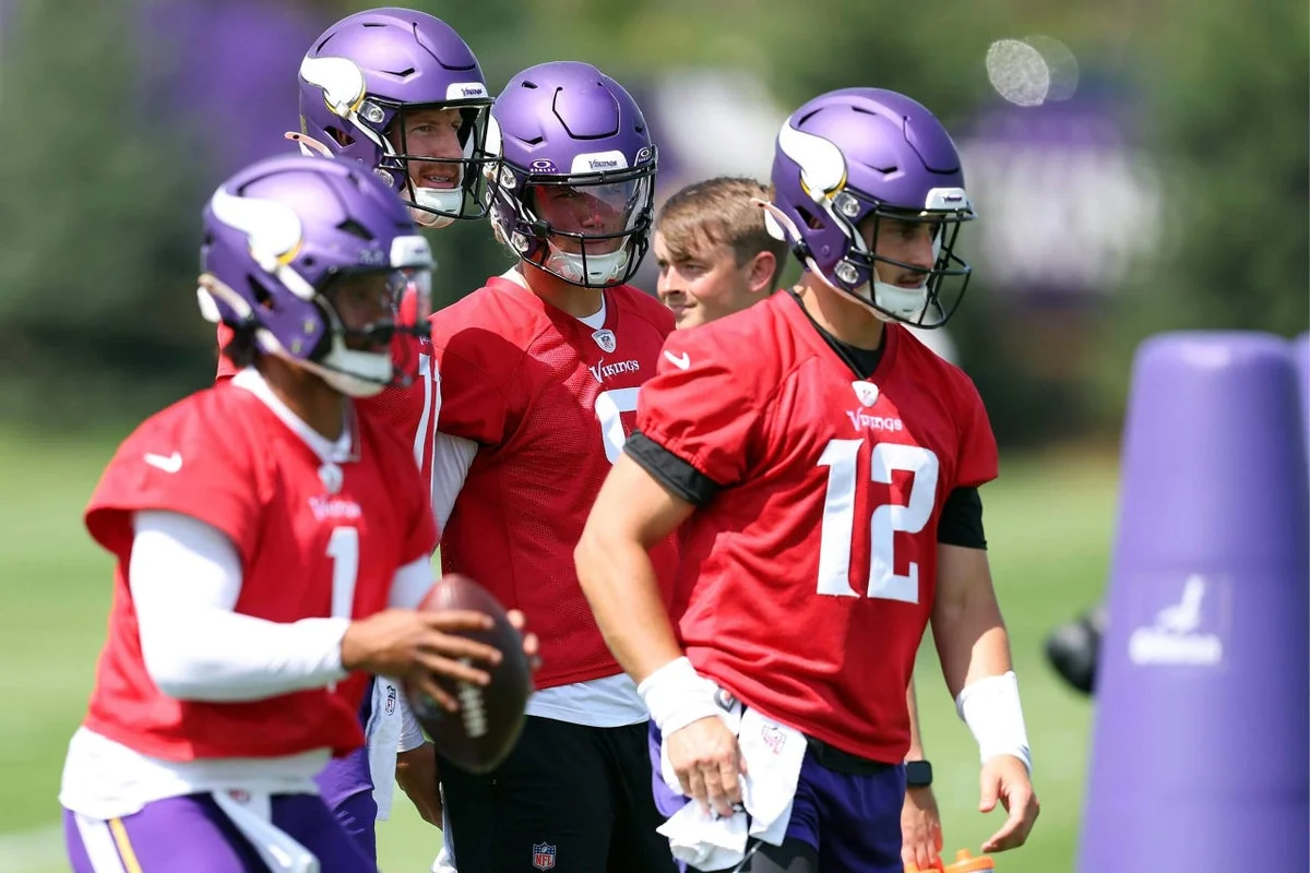 Vikings lock in 53-man roster with four QBs, four TEs and a compact edge rush