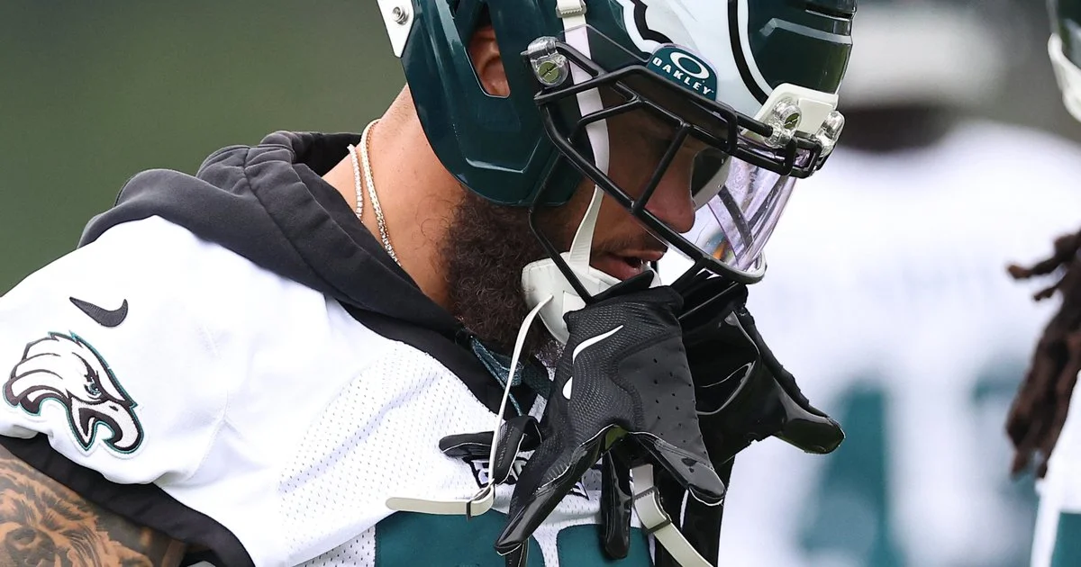 Eagles Camp Day 12: Safety Battle Heats Up as Carter Shines