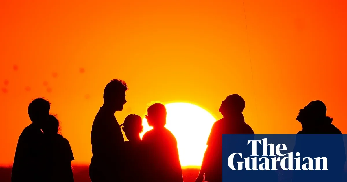 Arctic Heatwave Signals Europe’s Record-Breaking 2025 Summer