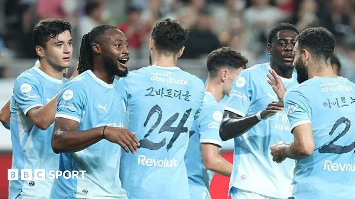 City run riot? City lead 3-1 at halftime as Chelsea-Juventus play out goalless in Hong Kong