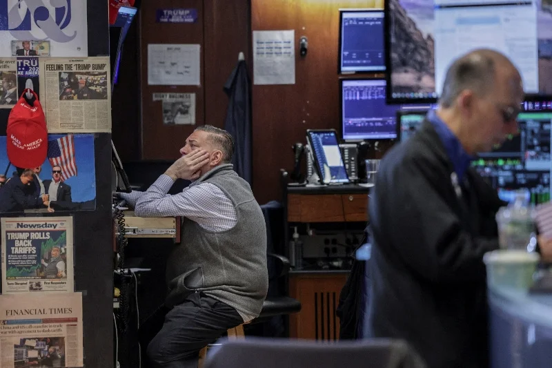 Inflation jitters lift yields as Wall Street slides