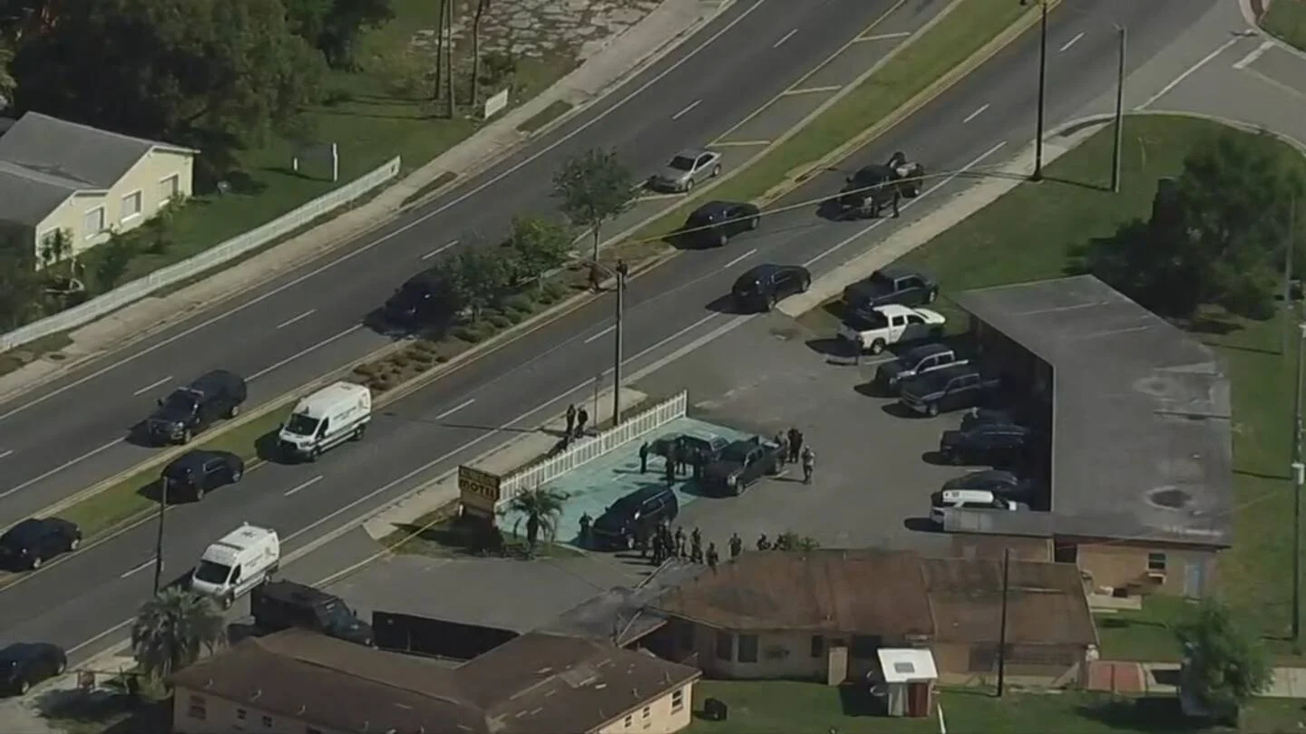 Florida Mass Shooter Dies in Standoff with Police.