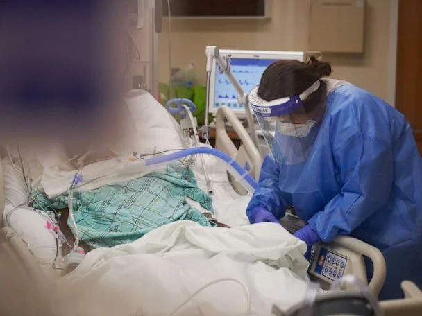 CDC Reports 5th Consecutive Week of Rising COVID Hospitalizations, Still 3 Times Lower Than Last Year