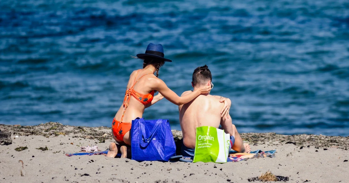 Viral TikTok sunscreen myths eclipse accurate info, study finds