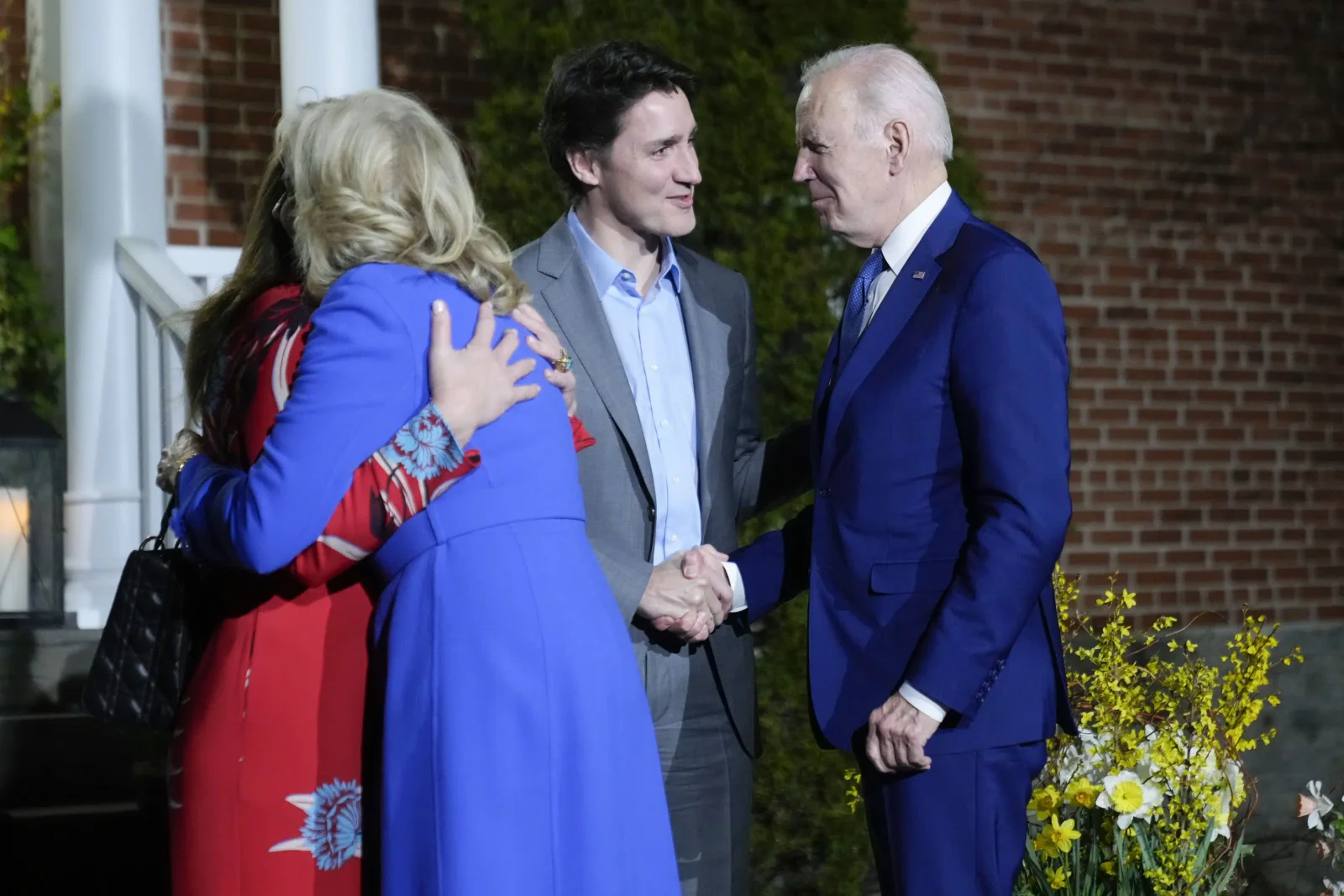Biden-Trudeau Meeting: Geopolitical Stakes and Trade Paths.