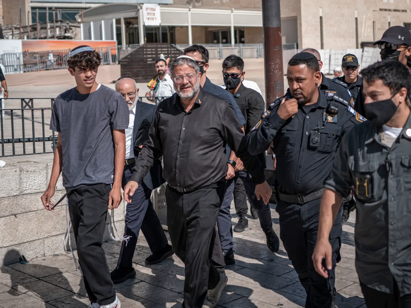 Al-Aqsa Incursion Escalates Jerusalem Tensions as Thousands Enter the Holy Site