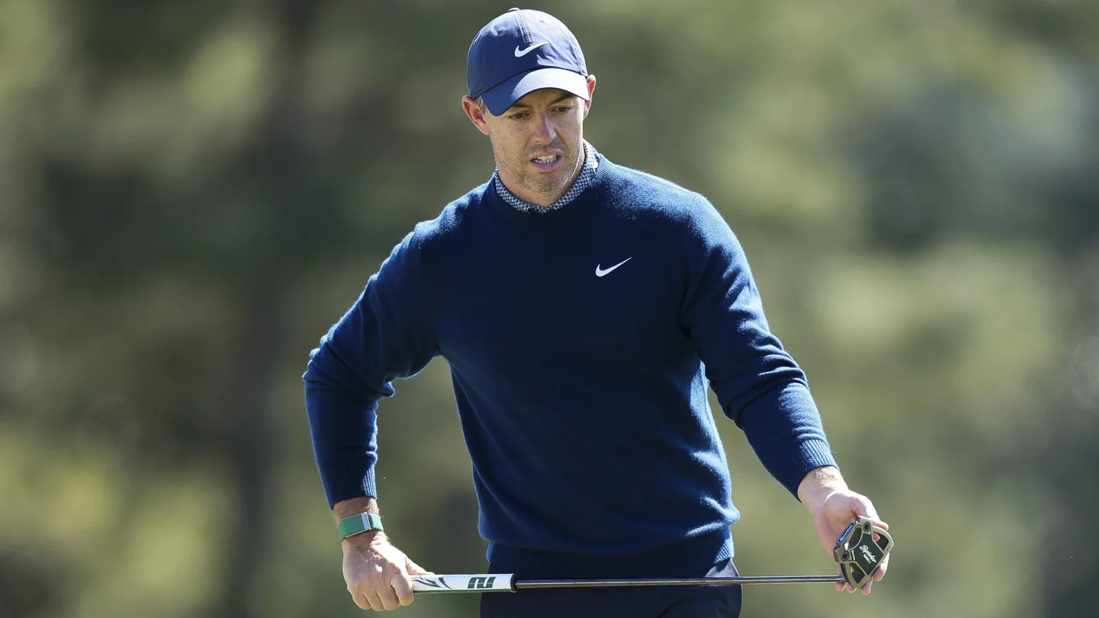 Burns and McIlroy Lead Masters After Day 1 as Cut Line Looms