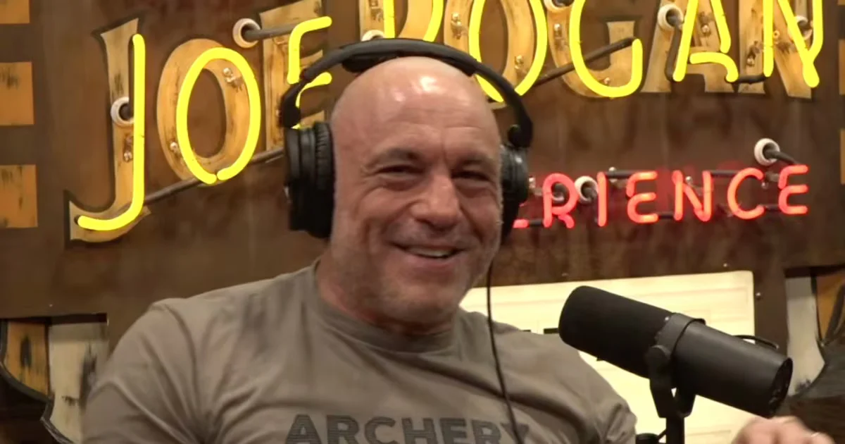 Rogan Delivers Laughable Take on Trump’s Calm in Terror Talk at White House UFC
