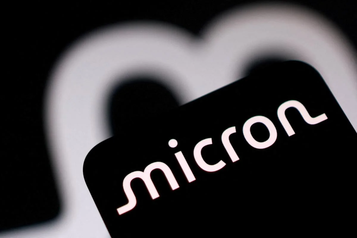 Micron jumps on Anthropic AI memory deal fueling AI-chip rally