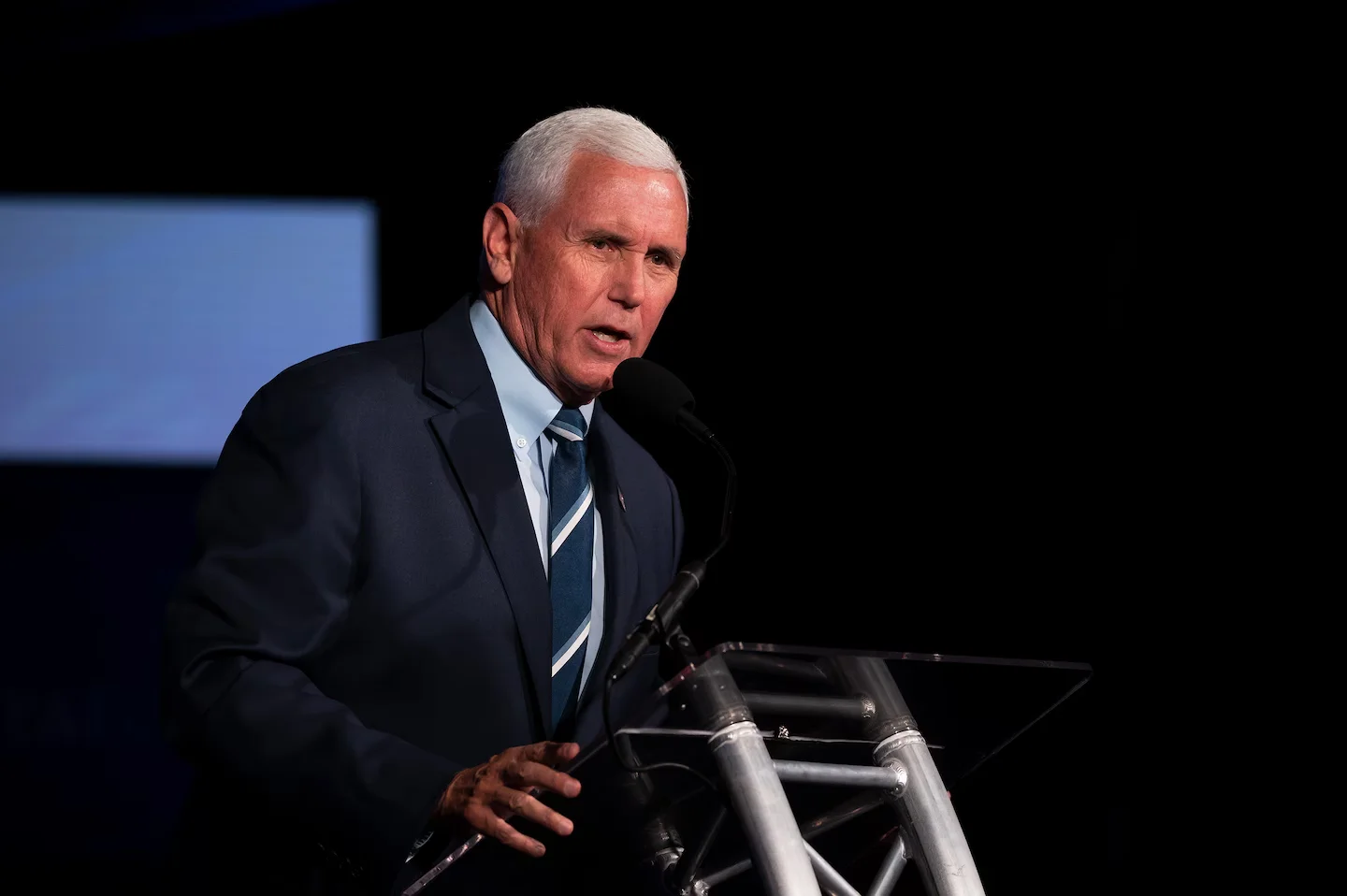 Justice Department clears Mike Pence of classified documents possession charges.