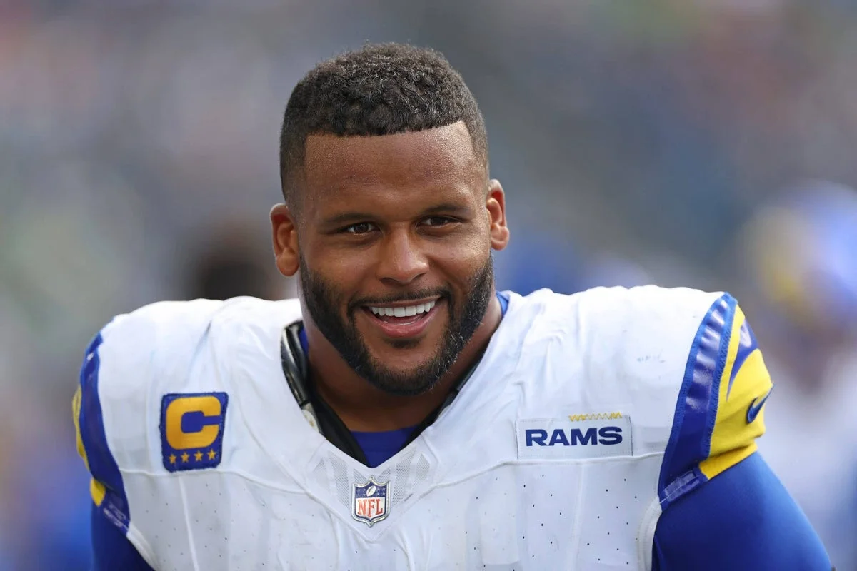 Donald Returns to Rams to Pair with Myles Garrett on Elite Defense