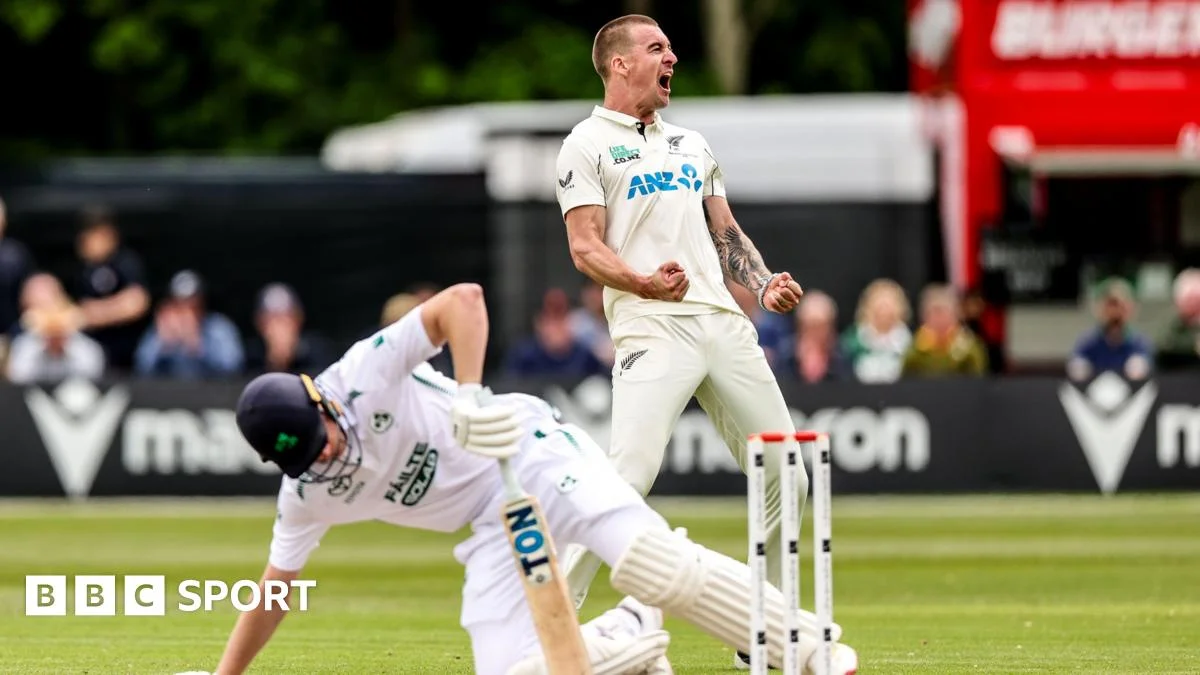 Black Caps crush Ireland in Stormont one-off Test