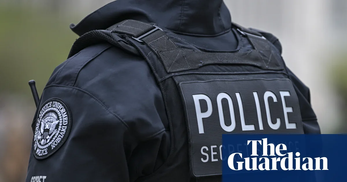 Secret Service agent put on leave after alleged public indecency arrest in Miami