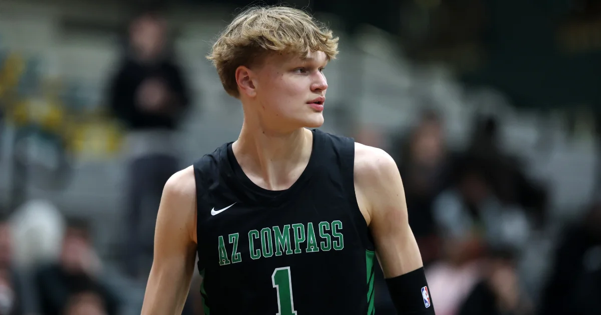 Finland-born 6-foot-10 forward Muurinen commits to Arkansas, boosting 2026 class