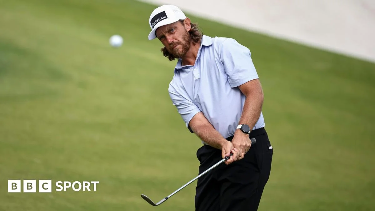 Fleetwood closes in on Im as Truist Championship tightens