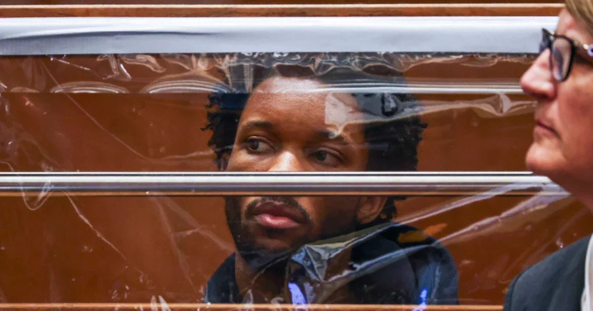 D4vd dumps private counsel for public defenders ahead of LA murder trial