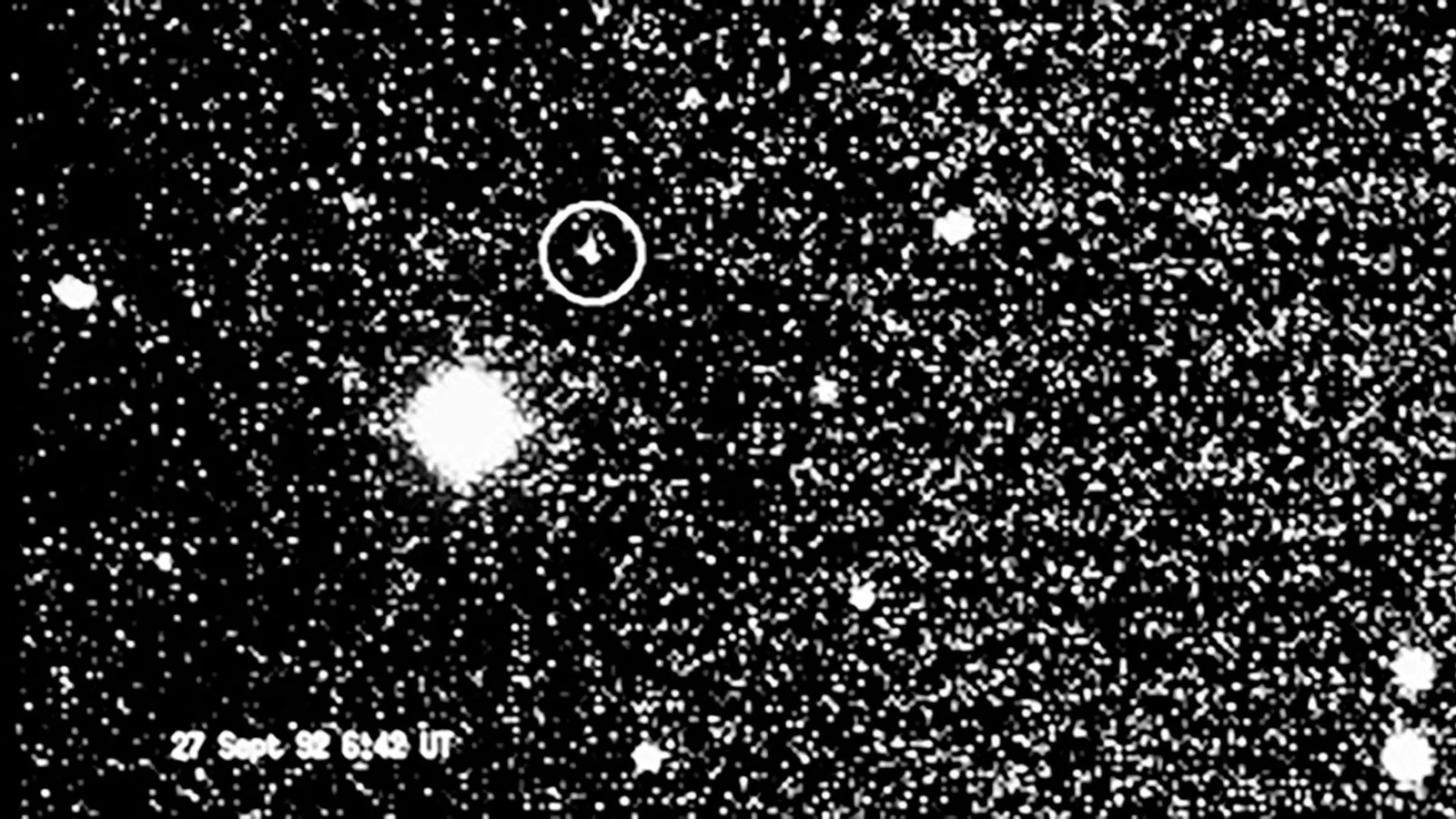 Beyond Pluto: The 1992 QB1 Discovery That Expanded Our Solar System