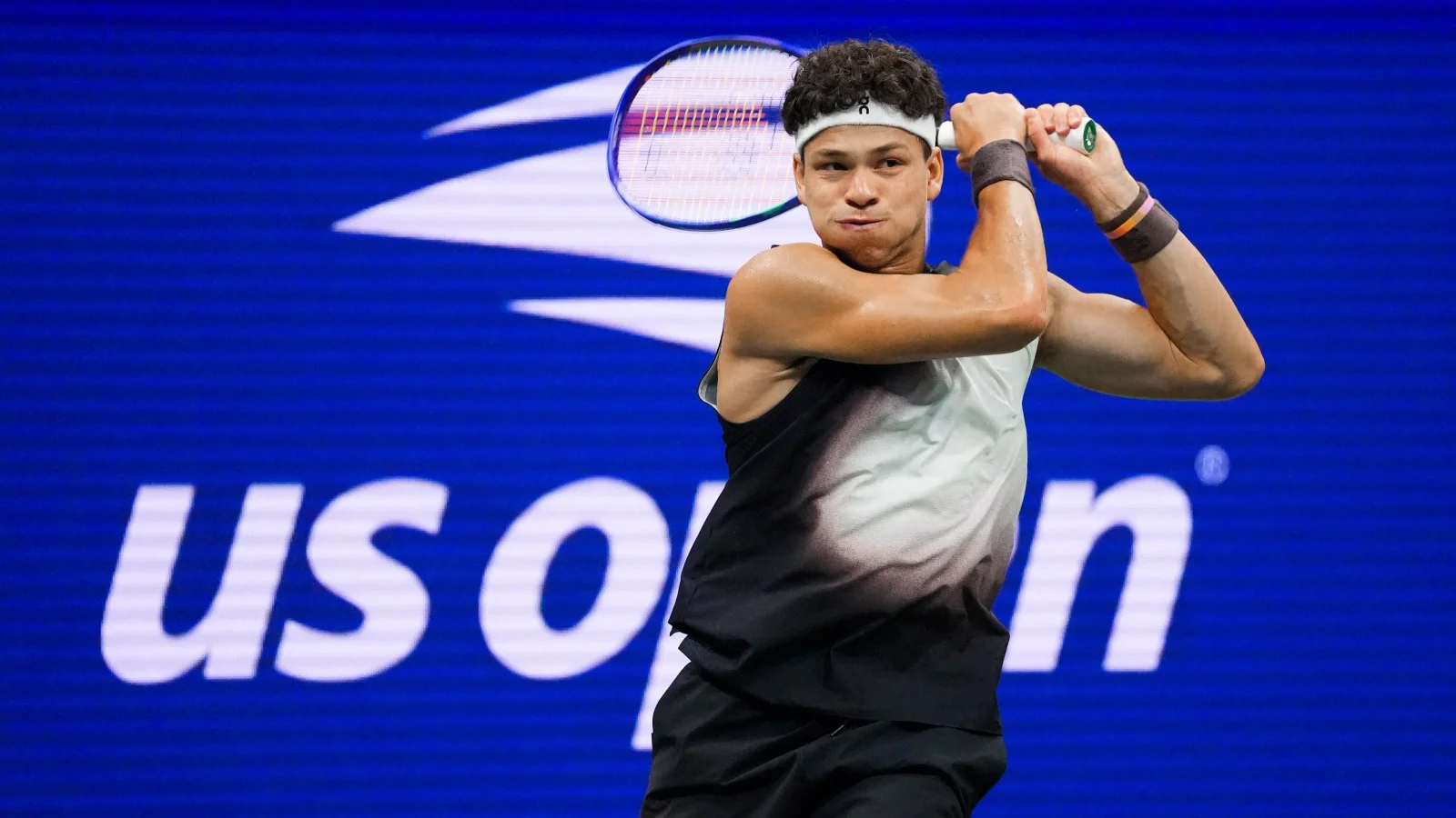 Zverev advances to US Open final as Shelton-Tiafoe set for all-American clash
