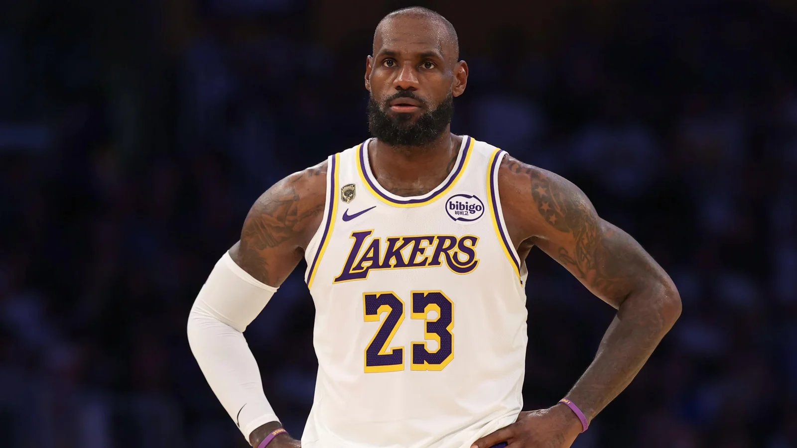 Lakers Prepare Backup Plans as LeBron’s Free Agency Decision Looms