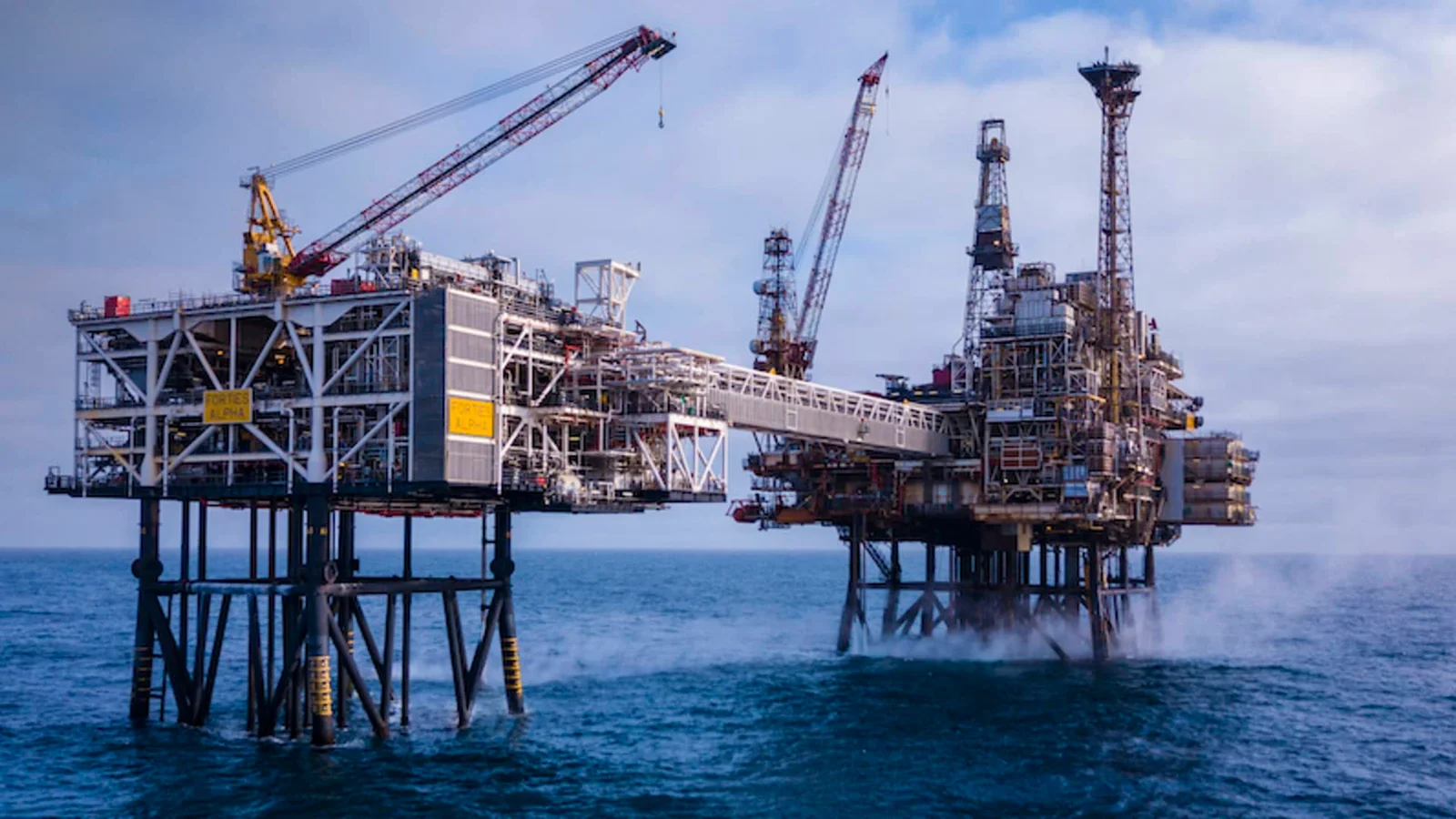 Oil markets swing as Trump warns of strikes amid Iran talks in Switzerland