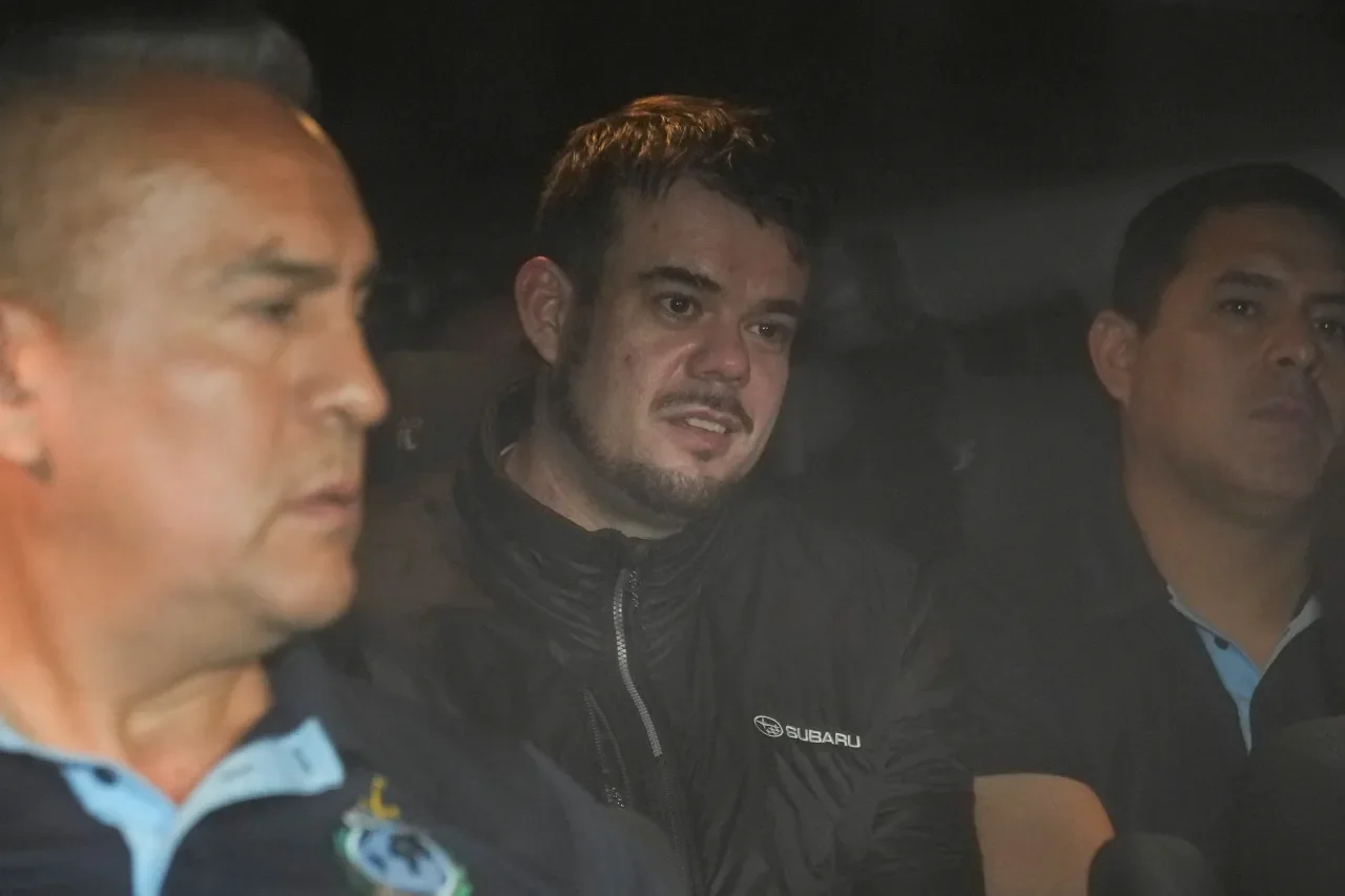 Joran van der Sloot extradited to US to face charges related to Natalee Holloway case