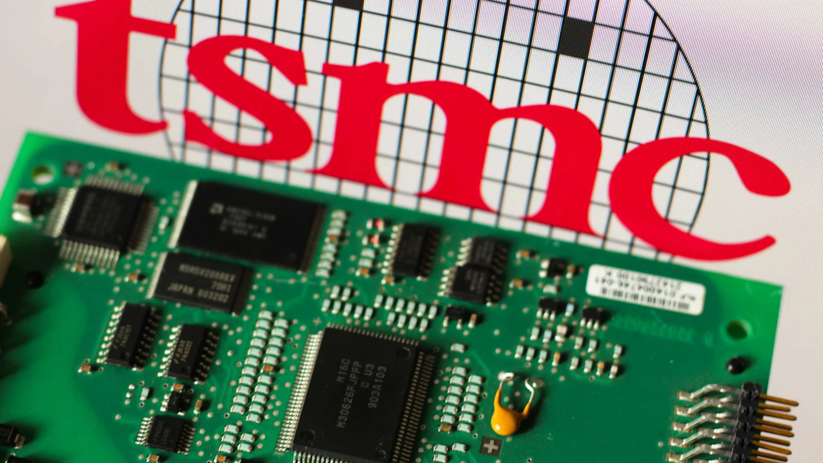 AI Demand Fuels TSMC's Fourth Straight Record Quarter