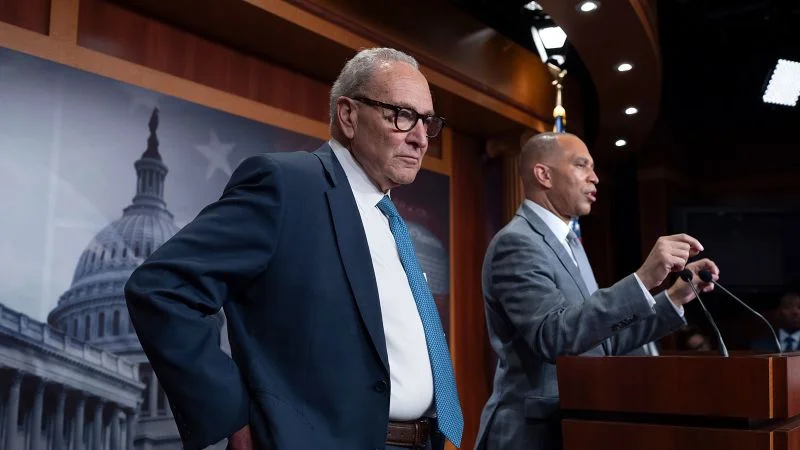 Schumer Opposes Short-Term Funding, Aims for Real Negotiations to Prevent Shutdown