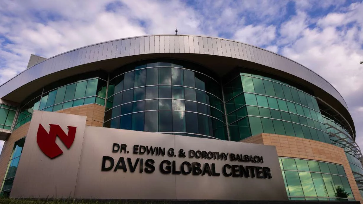 Omaha Hosts 18 Americans in Hantavirus Quarantine After Cruise Exposure