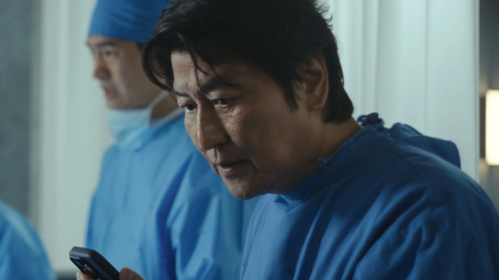 Beef Season 2 Turns Netflix Drama Into a Parasite-Style Class Critique