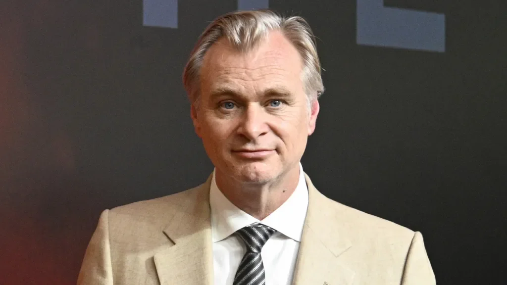 Nolan Defends Film Language Against Amateur Critics
