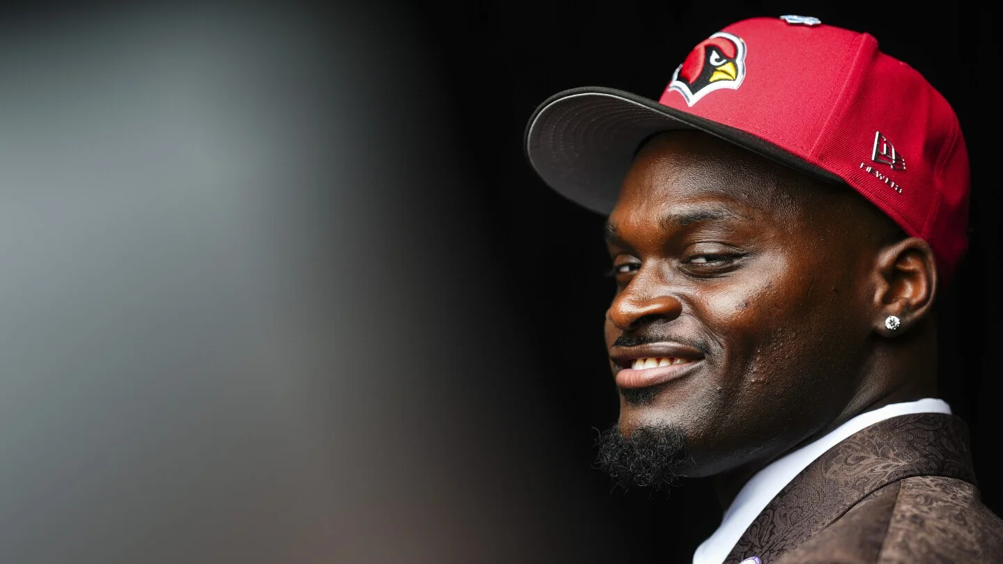 Cardinals ink first-round RB Jeremiyah Love to four-year deal