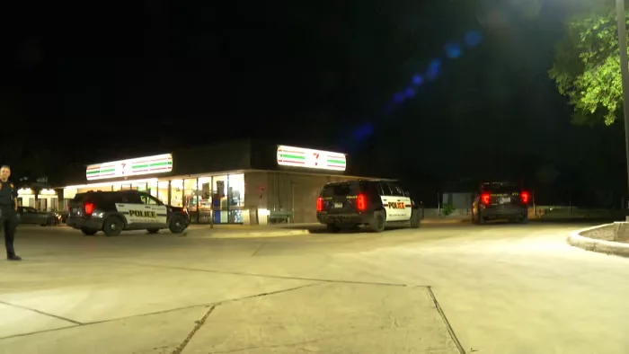 Money Dispute Leads to Stabbing in San Antonio