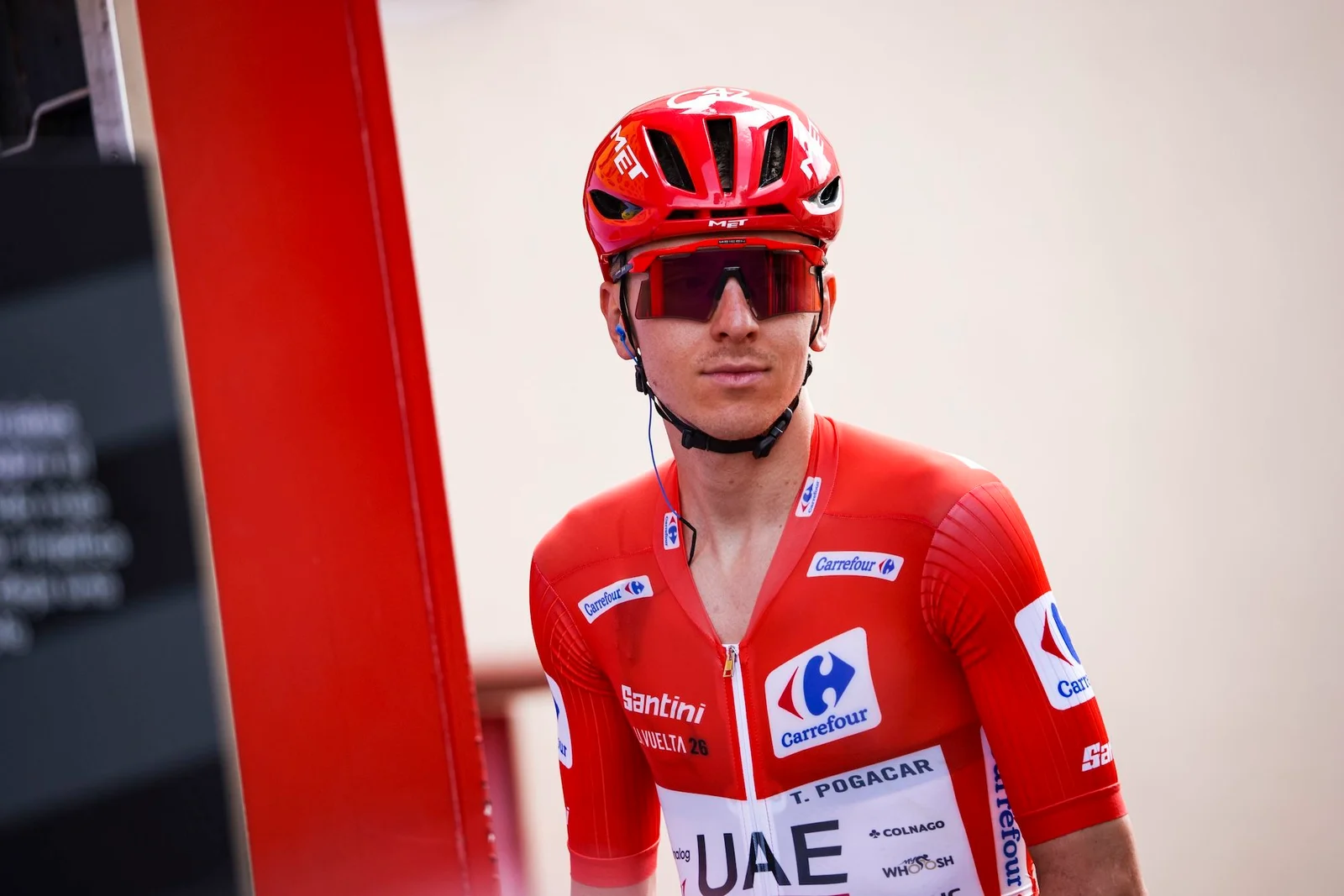 Pogačar tames a gravel scare to clinch Vuelta stage as Mas eases him off the line