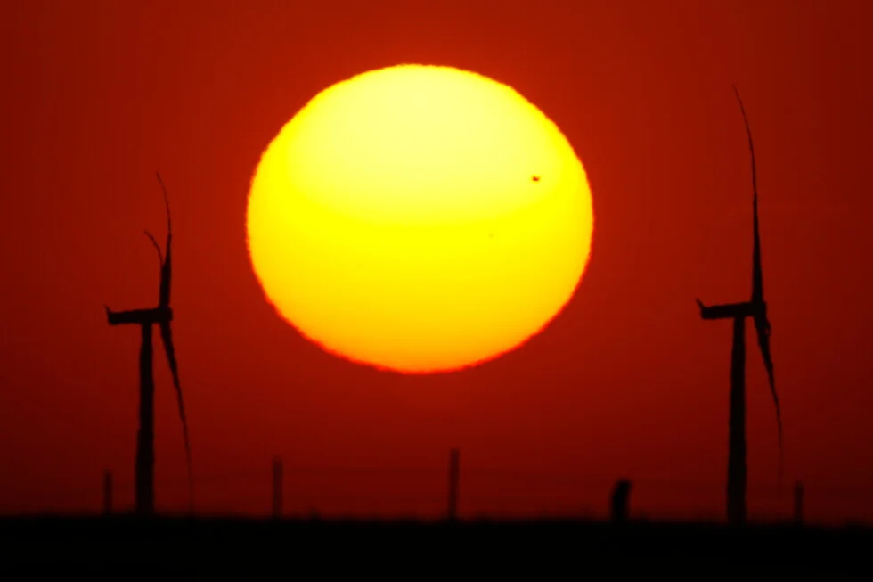 Lawsuit Accuses Pentagon of Blocking Wind-Energy Projects