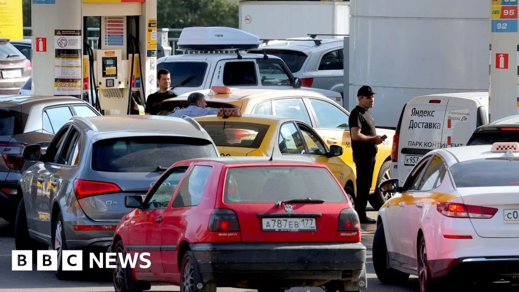 Petrol Shortages Test Russians as Patriotism Holds Firm
