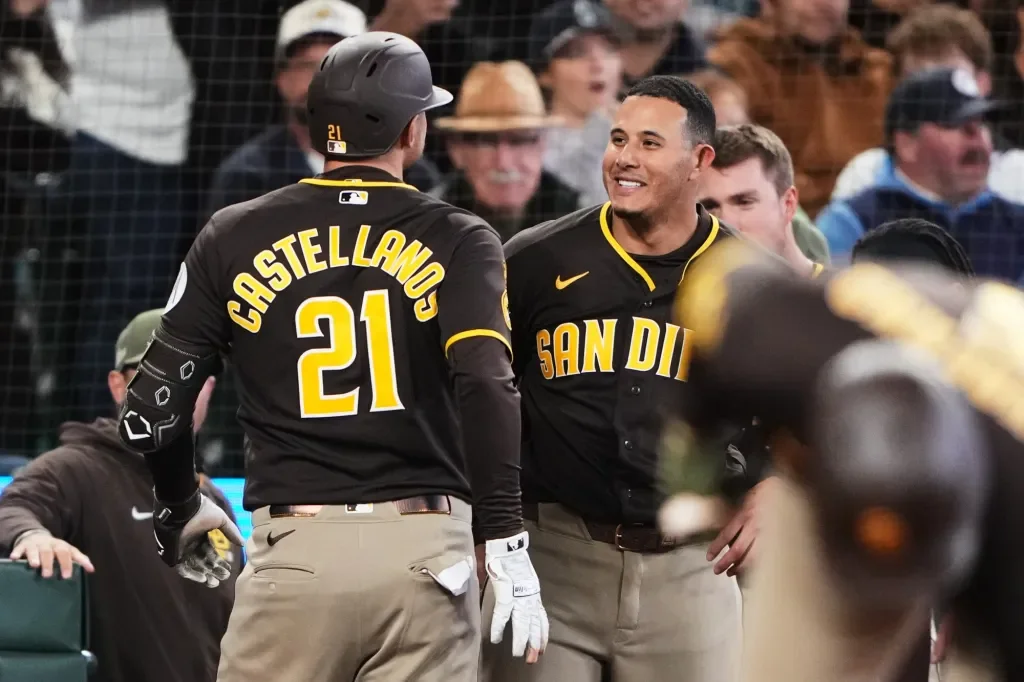 Padres ride depth to clinch series over Mariners